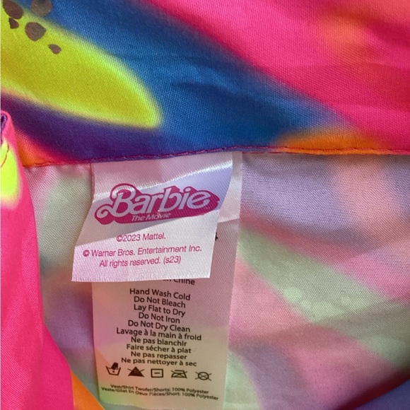 Barbie Ken Vest-SZ L
Pit to pit 17”
Length 26” - Picture 3 of 3